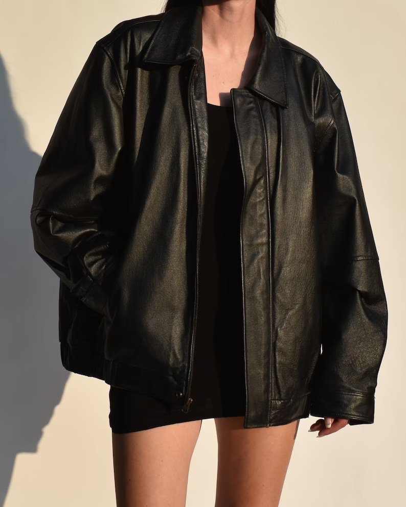 Women&#39;s Classic Oversized Black Bomber Jacket, Casual ladies leather jacket