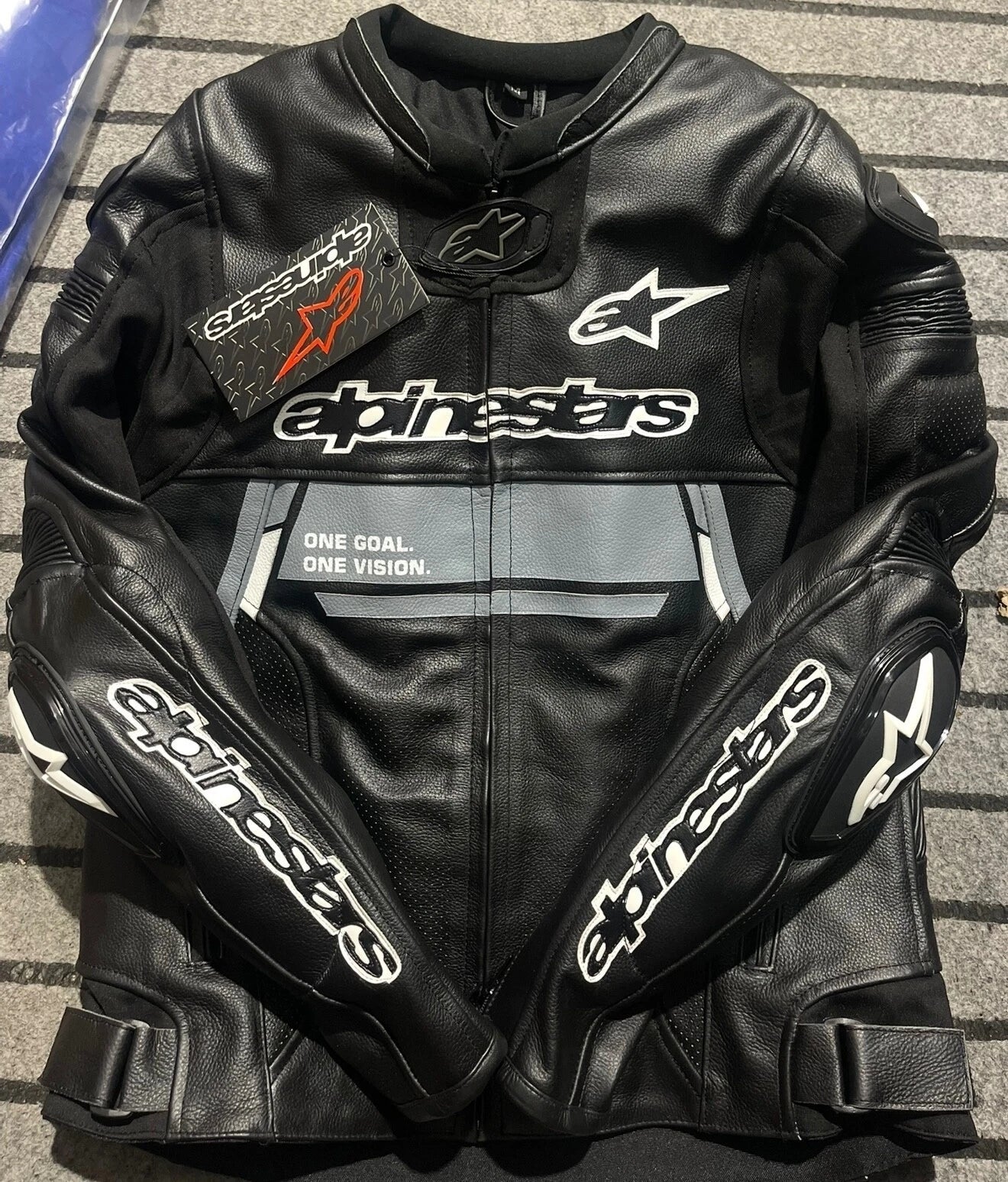 Alpinestars Cowhide Leather Racing Motorcycle Jacket