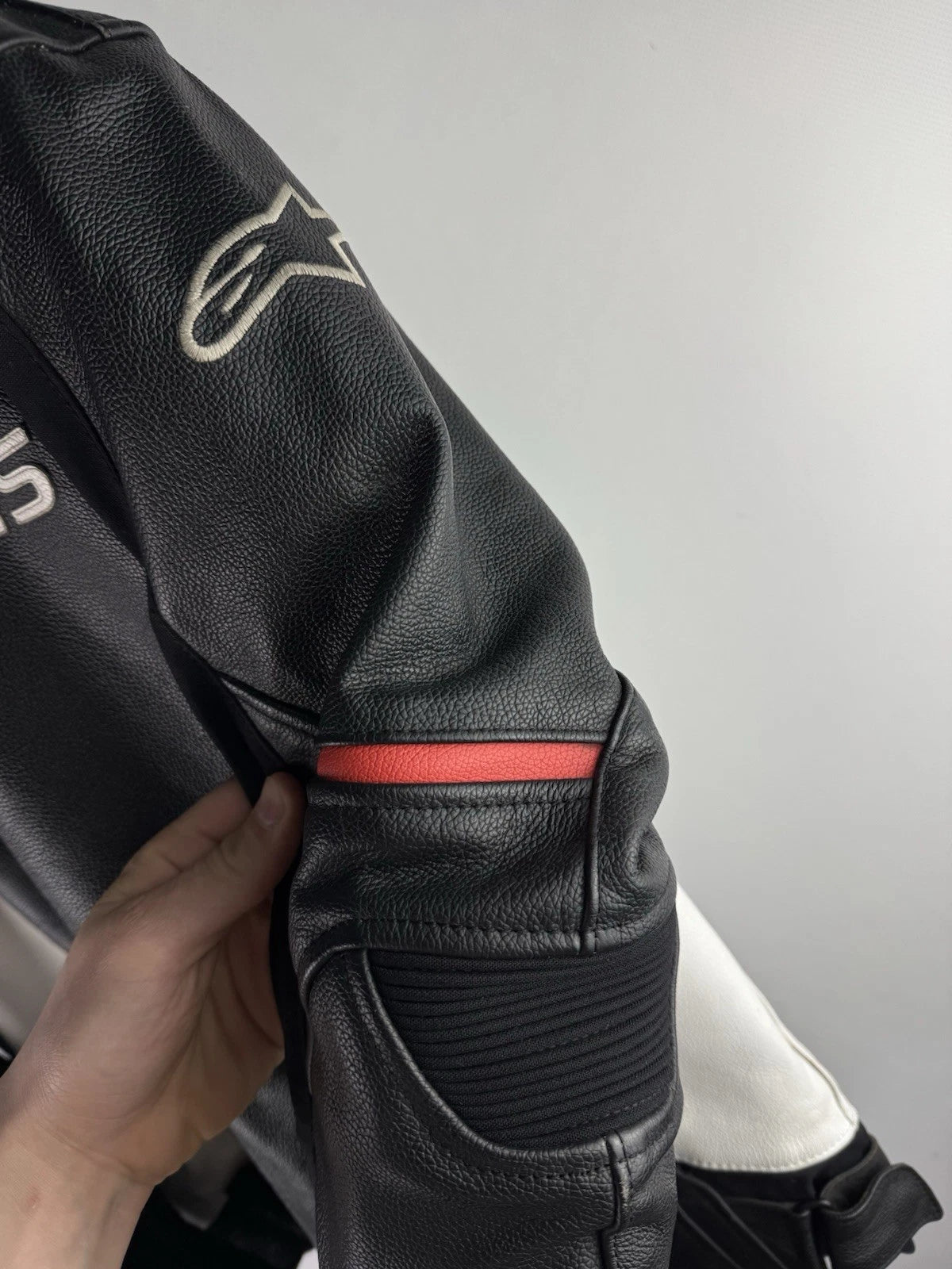 Alpinestars Devon - Motorcycle/Motorbike Sports Leather Jacket Black